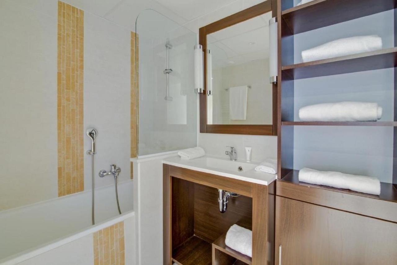 Residence Cap Hermes - Maeva Home เฟรฌูส ภายนอก รูปภาพ